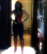 Filename=HarrysLaw2x11_0003.jpg
Filesize=263KiB
Dimensions=1920x1080
Date added=Jul 20, 2025 HarrysLaw2x11_0003.jpg