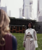Supergirl3x21_006.jpg