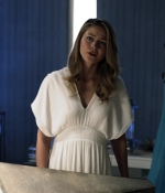 Supergirl3x22_0085.jpg