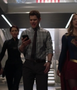 Supergirl3x22_0210.jpg