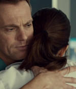 SavingHope2x01_0100.jpg