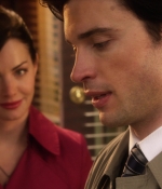Smallville10x18_0024.jpg