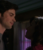 Smallville9x15_0287.jpg