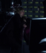 Smallville9x17_0215.jpg